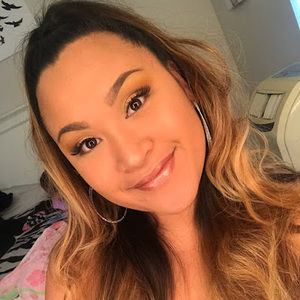 Meet your Posher, Bernadette